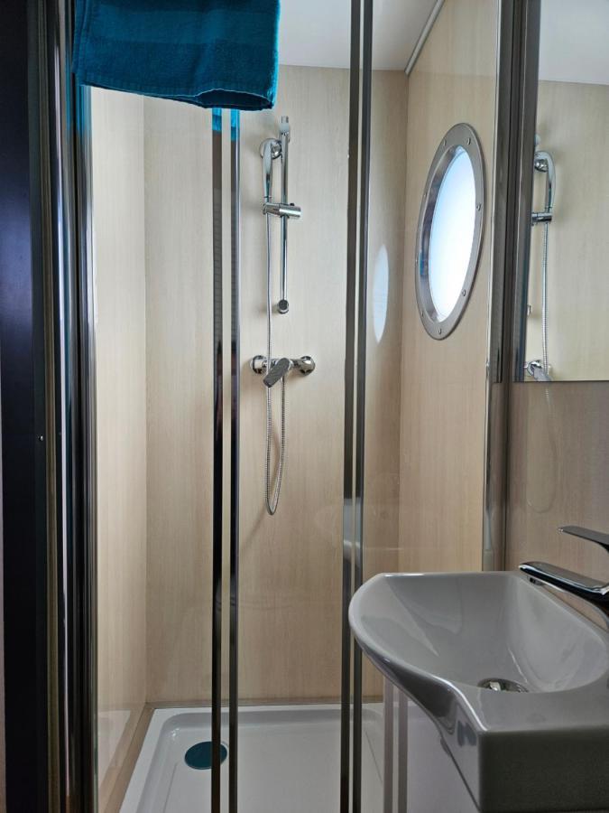 Mobiles Hausboot El'milia