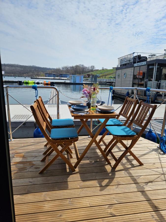 Mobiles Hausboot El'milia